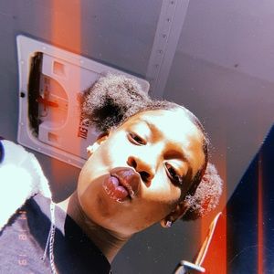 Meet your Posher, Alyse